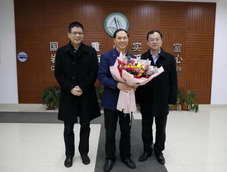 市委常委,组织部长徐晓光来校慰问杜时贵教授